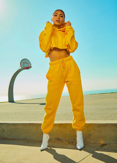 The Rise of 90's Fashion Trends: A Nostalgic Look