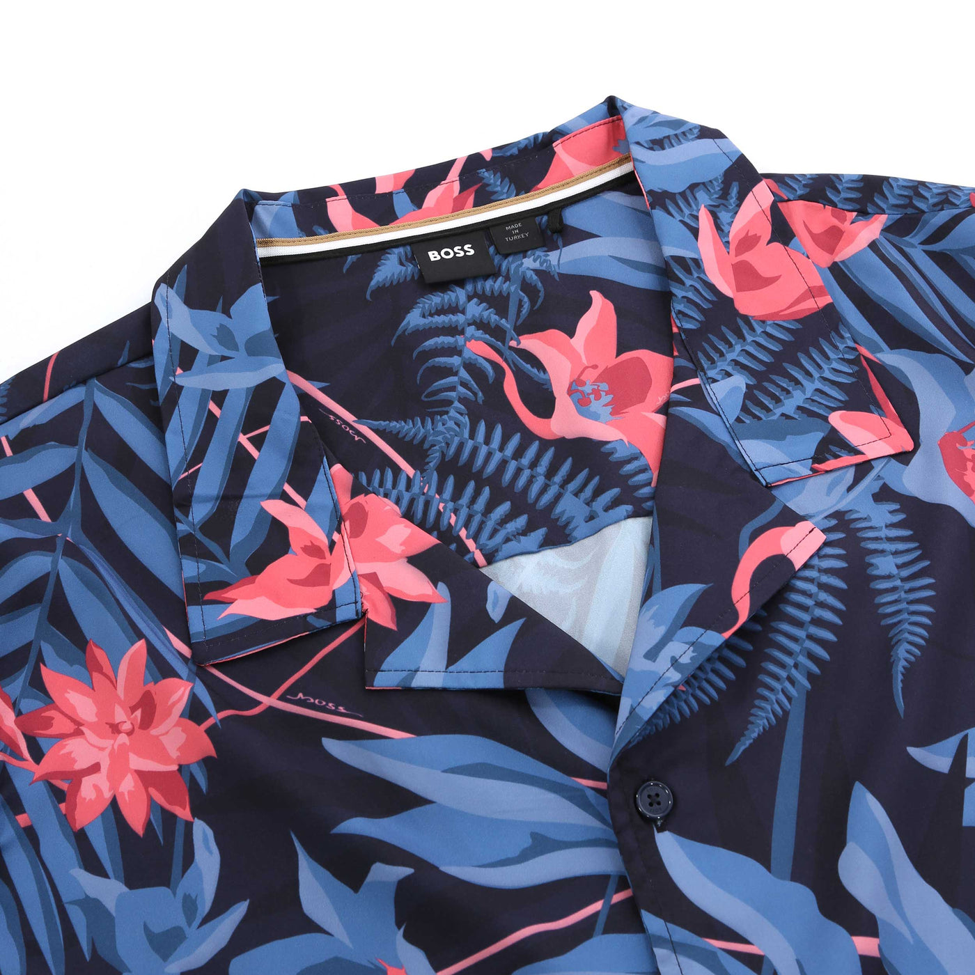 BOSS Beach Shirt in Navy Collar