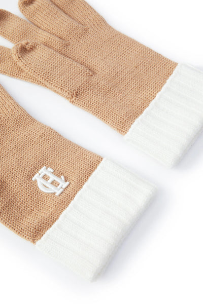 Holland Cooper Chelsea Logo Knitted Gloves in Camel Cream Cuff