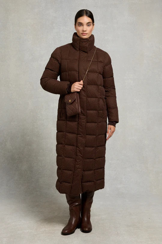 Holland Cooper Knightsbridge Quilted Ladies Phone Pouch in Chestnut Leather