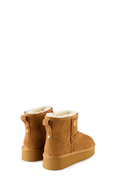 Holland Cooper Shearling Platform Boot in Tan Pair Back