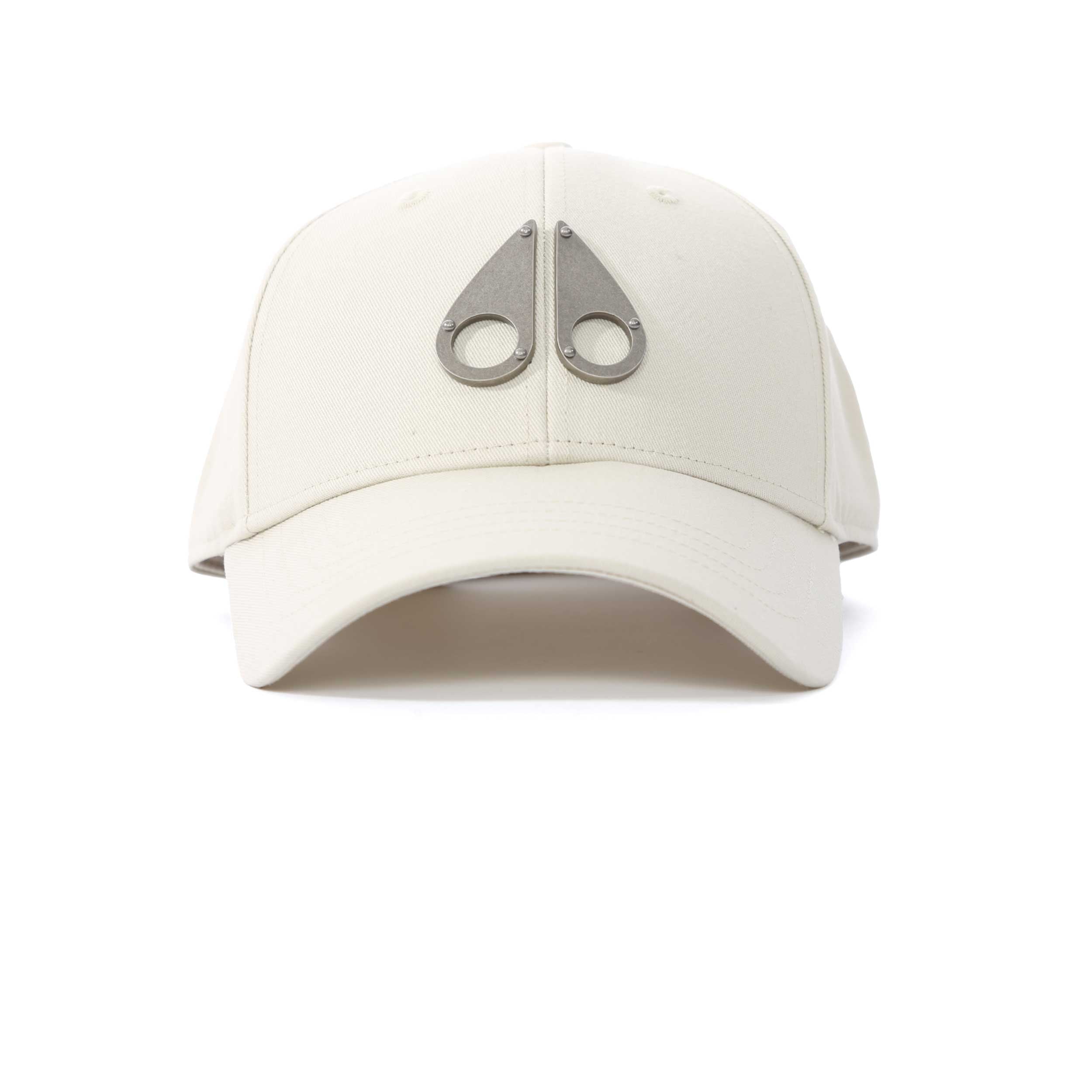 Moose Knuckles Logo Icon Cap in Alabaster
