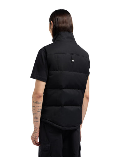 Moose Knuckles Westmount Gilet in Black Model Back