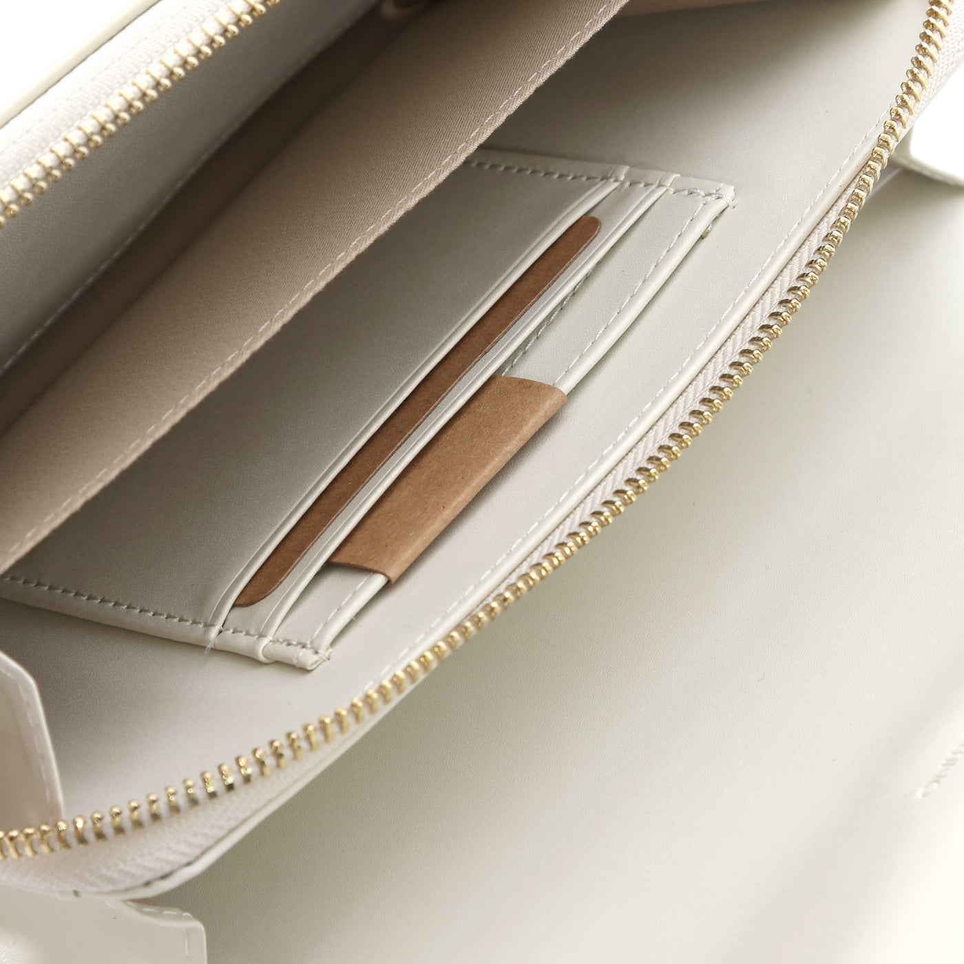 Valentino Bags Doris RE Ladies Crossbody Purse in Ecru Inside