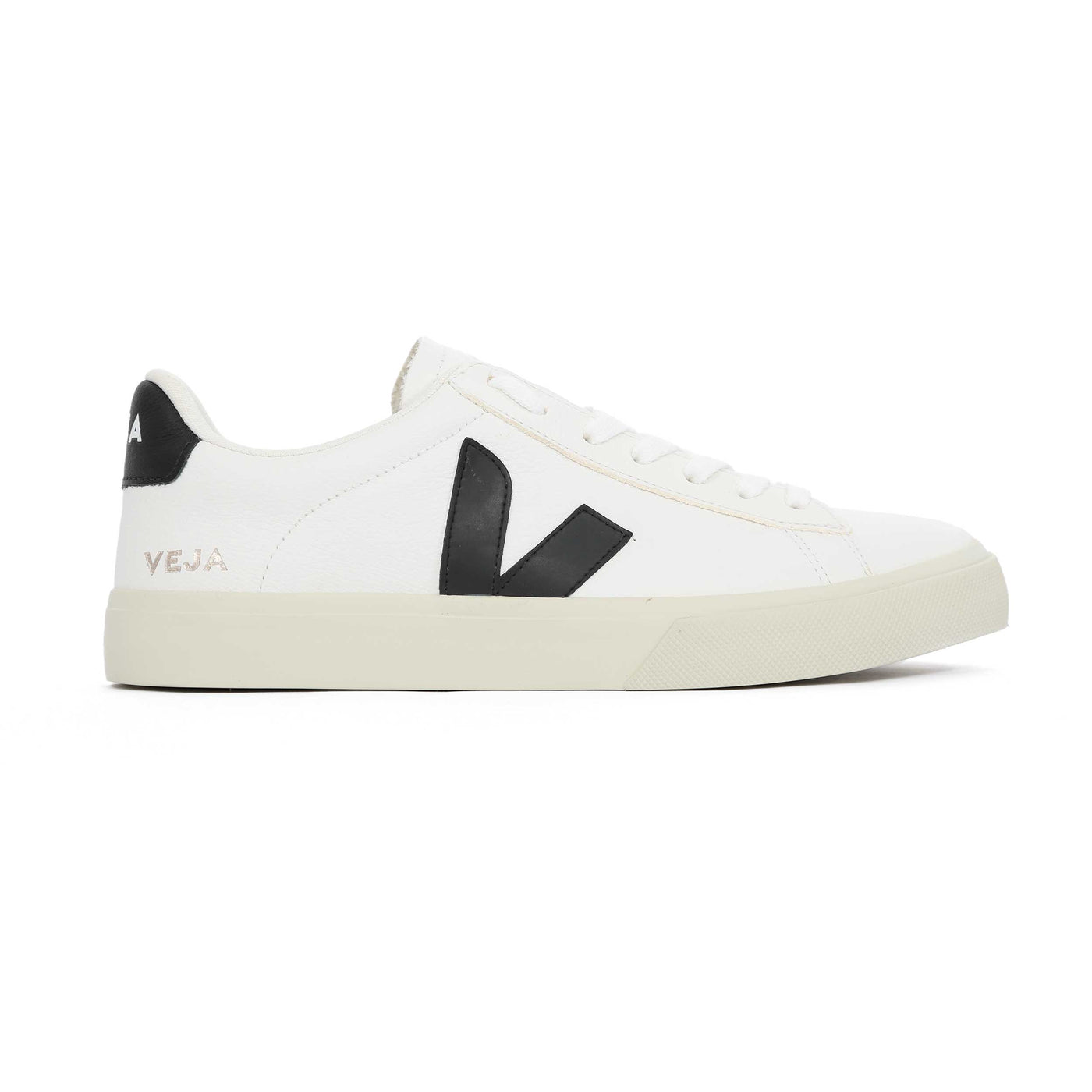 Veja Campo Trainer in Extra White & Black